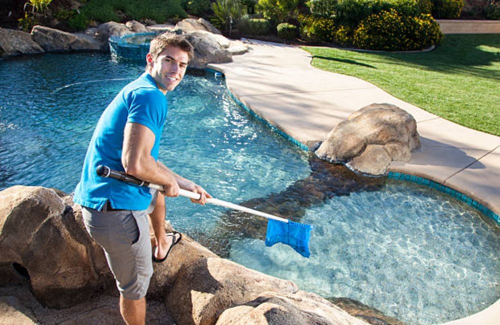Weekly Pool Service in Petaluma, CA