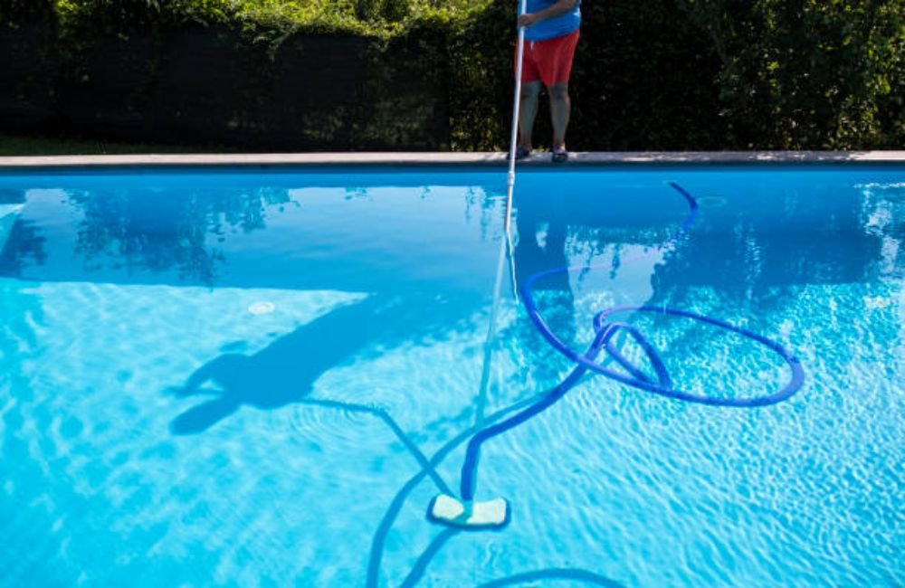 Weekly Pool Service in Petaluma, CA