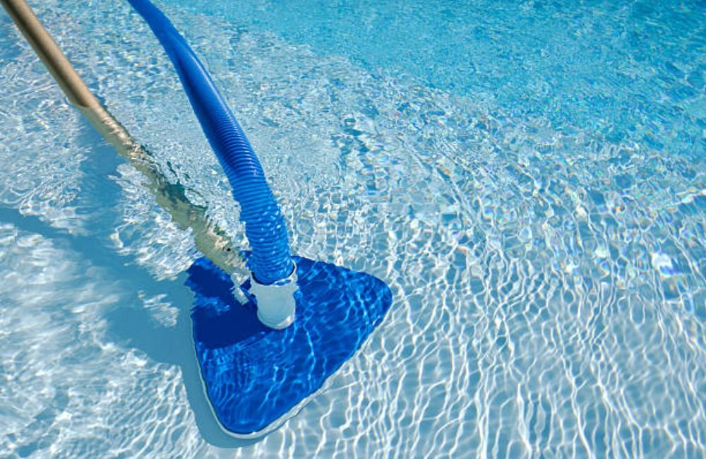 Weekly Pool Service in Petaluma, CA